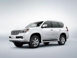 Lexus GX400 2012 года